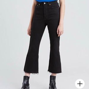 Levi’s Ribcage Crop Flare Jeans